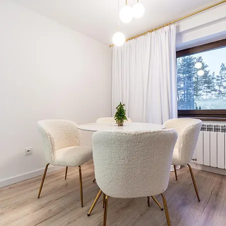 Apartment Swierkowy *